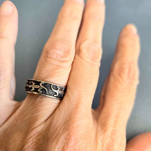 Sterling silver ring with lizards design. - Picture 3 of 8
